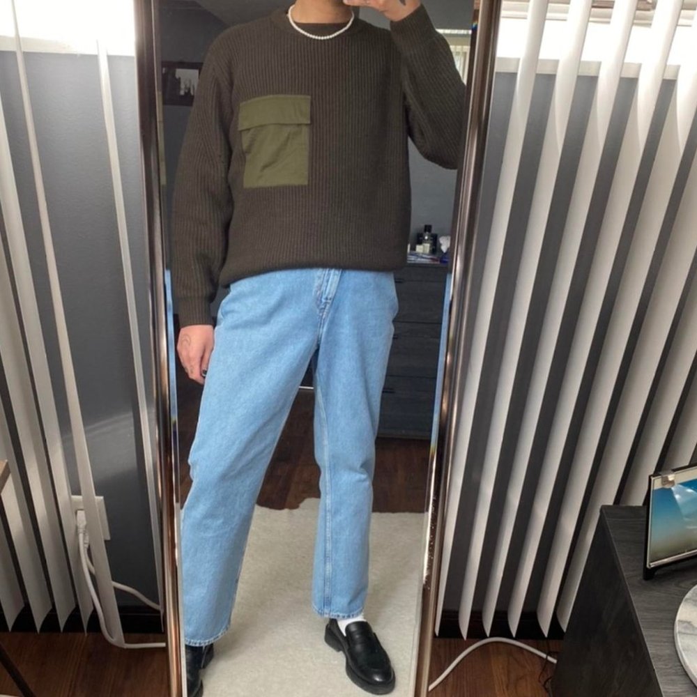 Urban outfitters olive sweatshirt with pocket sleeve